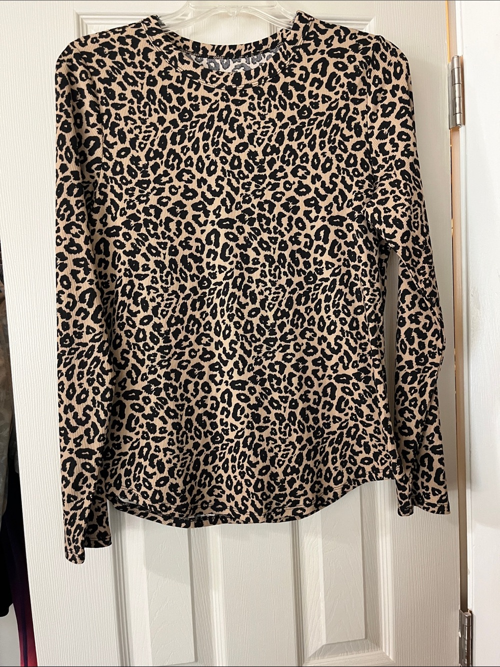 No Boundaries Beige and Black Leopard Long Sleeve Tee